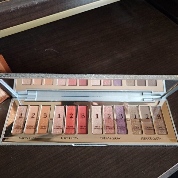 Charlotte Tilbury | Holiday 2020 Instant Eye Palette  Charlotte Tilbury EYE SHADOW PALETTE BEJEWELLED EYES TO HYPNOTISE (NIB)